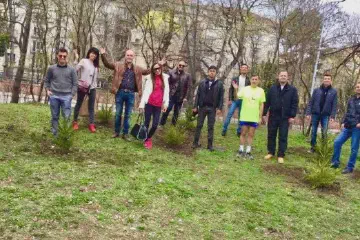 Засаждане на дръвчета в София 3