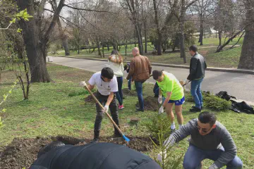 Засаждане на дръвчета в София 8
