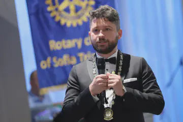 Седми рожден ден и благотворителен бал 10